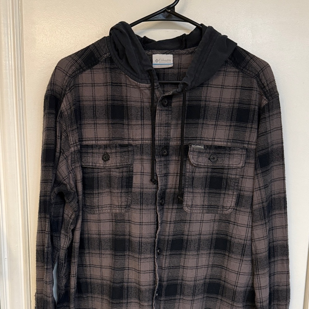 Columbia Men's Black and Gray Plaid Hooded Jacket